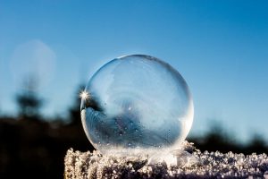 frozen-bubble-1943224_640