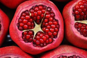 pomegranate-3383814_640